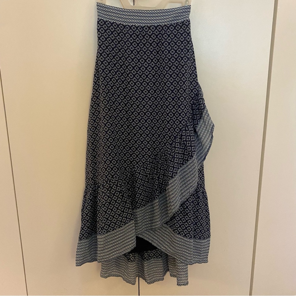NWT Vineyard Vines navy maxi skirt